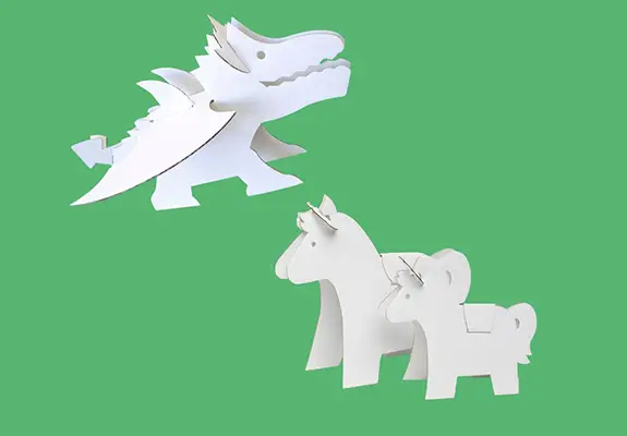 Tiere Und Fabelwesen, Drache und zwei Einhörner auf grünem Hintergrund